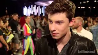 Shawn Mendes: MTV VMAs Red Carpet 2015