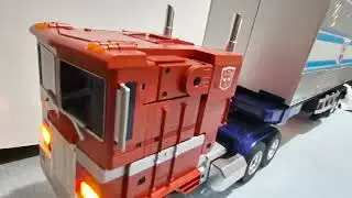 Unboxing Robosen Transformers Optimus Prime Flagship Trailer #robosen #transformers #optimusprime