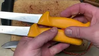 Hunting knife vs boning knife, which is better for butchering?