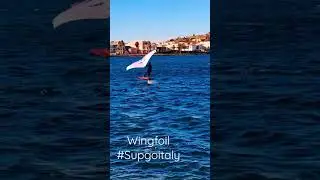 Wingfoil Napoli...  Impara il wing foil in poche lezioni SUPGOITALY #short #shorts #WING #wingfoil