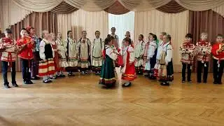 Народная песня Воронежской области «Как во саде, во садику» - фольклорный ансамбль «Забава»