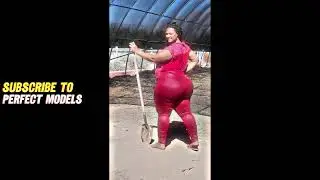 Gabrielle (Gigi) Torres  - Curvy Model - Bio & Facts