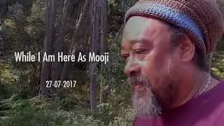 Пока я здесь в роли Муджи.                         (С русскими субтитрами)