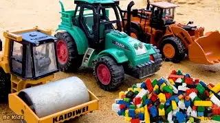 Construction Vehicle At Work With Dump Truck ,  Excavator & Crane | Toys