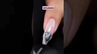 NUEVOS TONOS TRASLÚCIDOS DE GEL POLISH
