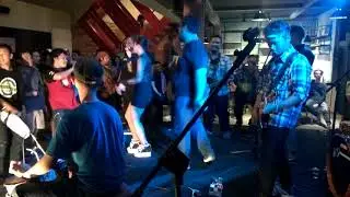 Aura Dangdut - Jaran Goyang