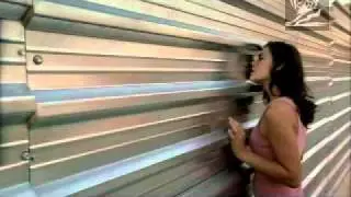 Axe commercial 2005