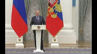 Владимир Путин ответил на вопросы журналистов