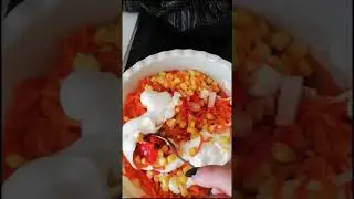 САЛАТ ИЗ КОРЕЙСКОЙ МОРКОВКИ И КОПЧЁНОЙ ГРУДКИ😋😍
