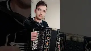 Я в весеннем лесу пил берёзовый сок 