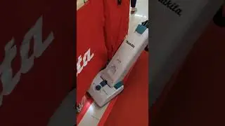 Makita Cordless Upright Vacuum DVC560