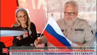 PRZECIWKO WOJNIE POD POMNIKIEM DMOWSKIEGO 26 VI 2023 ROSYJSKA FLAGA I NADZÓR BUDOWLANY POD KRZYŻEM