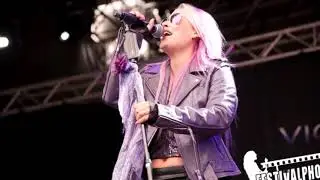 Violet Janine When the war is over