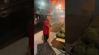 Adik ni nyanyi lagu saleem iklim
