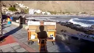 TUYO präsentiert: La Gomera - Valle Gran Rey - Der schöne Atlantik ... und Abends mit Klavier