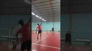 BADMINTON WOII