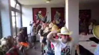 Mottowoche 2011 - NGK - Tag 2 Beachparty - hier kommt der Partyzug