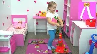 SOFIA IS A HOUSEWIFE. CLEANED THE HOUSE LIKE MOM. Games for girls. Kids Show Lapotus.