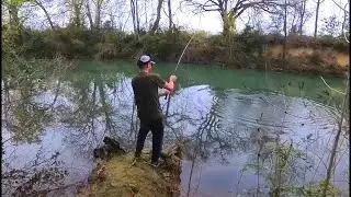 A la recherche des carpes en STALKING en hiver !