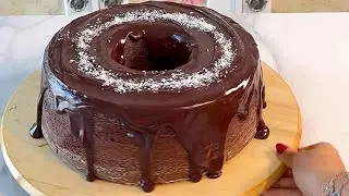 كيكة شوكولاتة بالحجم العائلي هشة ومرتفعة وطعمها لا يقاوم لازم تحفظو الوصفة😍👌🏻