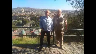 Навстречу ехала блондинка