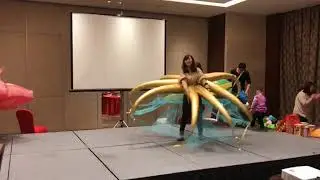 Walking Inflatable Dancing Skirt Wearable Blow Up Octopus Skirt Costume For Catwalk Stage Show