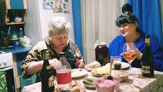 Мама меня поздравила с ДР🍾🥂🌹🌹🌹