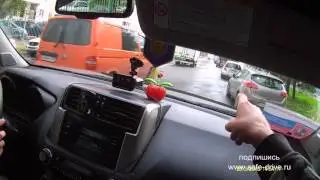 Вождение Урок №2 часть 4 Парковка Toyota Land Cruiser Prado (Тойота Ленд Крузер Прадо).