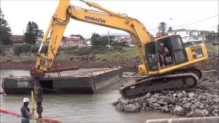 Shellharbour Boat Ramp Rebuild. Update 5. Drills and Poles