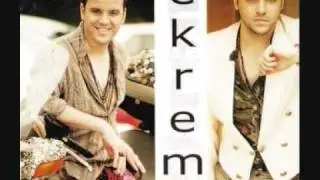Rumeli Ekrem Beyaz Giyme