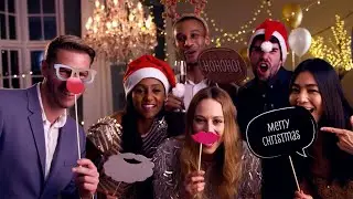 THIS SEASON, MAKE YOUR CELEBRATIONS UNFORGETTABLE WITH A HOLIDAY PARTY LIMO FROM MUNDI LIMOS!