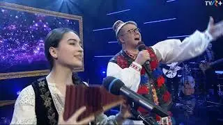 FUEGO SI MĂDĂLINA LUPU - SUS ÎN VÂRFUL NUCULUI