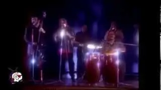 FRUKO Y SUS TESOS EN AQUI DONDE TODO ES SALSA