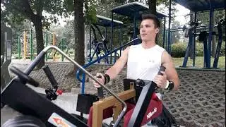 ТРЕНИРОВКА СПИНЫ В УЛИЧНОМ ЗАЛЕ