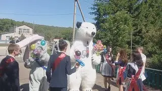 Последний звонок 2023г в Карамалинской школе , зарисовка