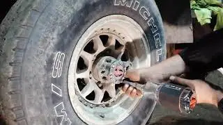Toyota Hilux spring replacement