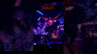 Bailando ✨ Michael Jackson 🌟 Thriller 🧟‍♂️🧟‍♀️🎶 en vivo Foro 18 69 #michaeljackson #dance #Thriller