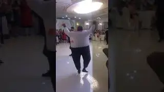 Шоу толстяков переодиваний