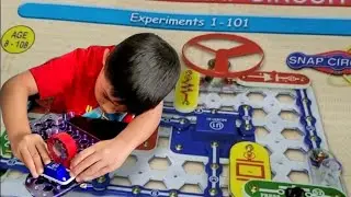 Assembling,,Snap Circuits.My little  Einstein