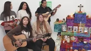 La llorona & Sandunga - (Versión Venus)