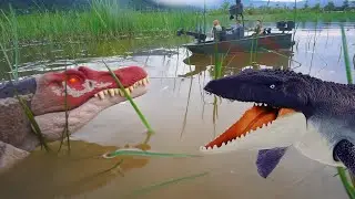 NEW SPINOSAURUS,MOSASAURUS Vs T-REX | JURASSIC WORLD CAMP CRETACEOUS | BOBOTV
