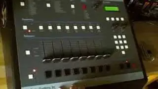 J.FORCE rockin' a beat on the SP1200 - FLIP CAM