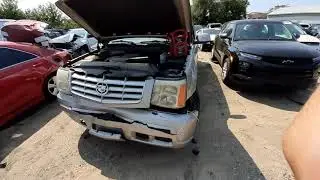 X0650B 2004 Cadillac Escalade EXT