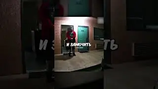 Напал на копа с катаной...