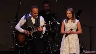 Виктор Шатецкий -  Бог не ошибается исп.  Дана Шатецкая