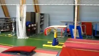 Maud salto hele draai