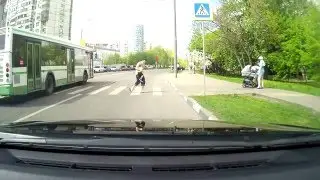 Водитель молодец,а папа ?