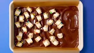 M&M’S® Vanilla Ice Cream Sandwich Rocky Road Bark