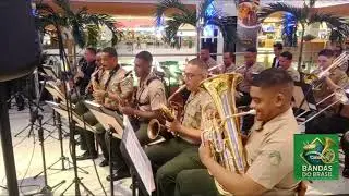 Banda do 19BC no Salvador shopping 