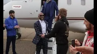 ФЛОЙД МЕЙВЕЗЕР ВСТРЕТИЛСЯ С РАМЗАНОМ В ЧЕЧНЕ! ТАКОГО КАДЫРОВ ЕЩЕ НИ ПРО КОГО НЕ ГОВОРИЛ!